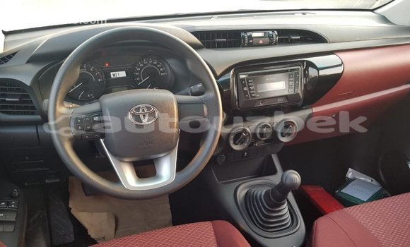 Buy Import Toyota Hilux White Car in Import - Dubai in Andijon Buy Import Toyota Hilux White Car in Import - Dubai in Andijon