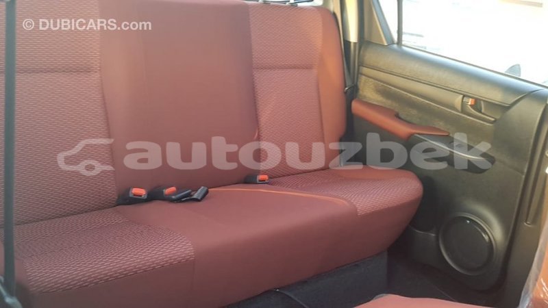 Big with watermark toyota hilux andijon import dubai 2795