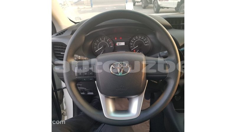 Big with watermark toyota hilux andijon import dubai 2795