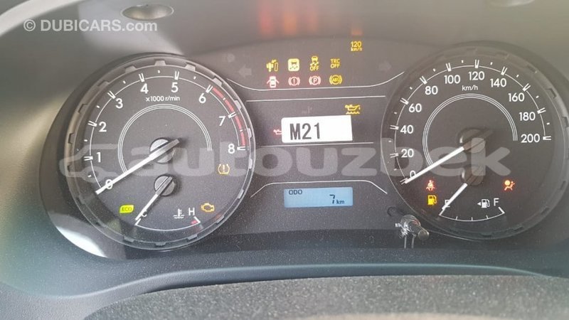Big with watermark toyota hilux andijon import dubai 2795