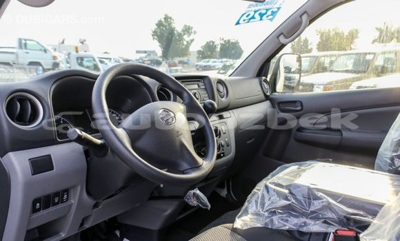 Buy Import Nissan Urvan White Car in Import - Dubai in Andijon Buy Import Nissan Urvan White Car in Import - Dubai in Andijon