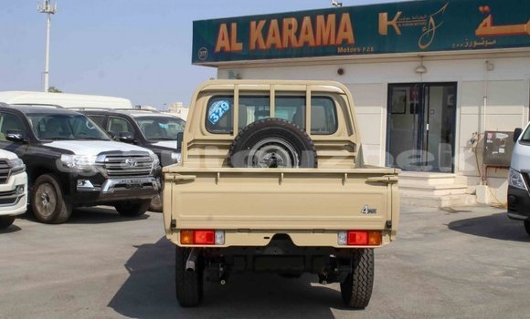 Buy Import Toyota Land Cruiser Beige Car in Import - Dubai in Andijon Buy Import Toyota Land Cruiser Beige Car in Import - Dubai in Andijon