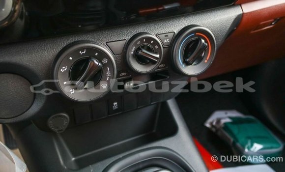 Buy Import Toyota Hilux White Car in Import - Dubai in Andijon Buy Import Toyota Hilux White Car in Import - Dubai in Andijon