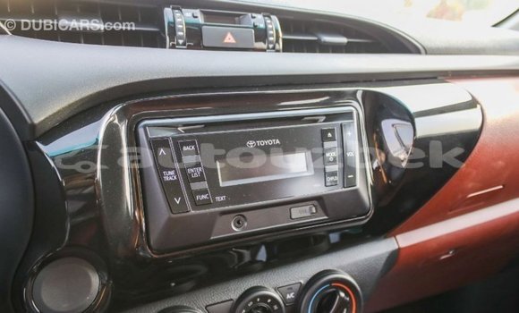 Buy Import Toyota Hilux White Car in Import - Dubai in Andijon Buy Import Toyota Hilux White Car in Import - Dubai in Andijon