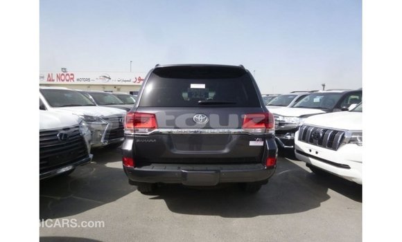 Buy Import Toyota Land Cruiser Other Car in Import - Dubai in Andijon Buy Import Toyota Land Cruiser Other Car in Import - Dubai in Andijon