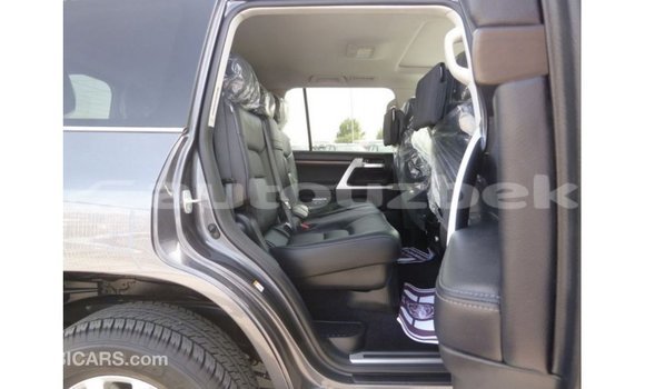 Buy Import Toyota Land Cruiser Other Car in Import - Dubai in Andijon Buy Import Toyota Land Cruiser Other Car in Import - Dubai in Andijon