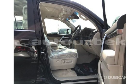 Buy Import Toyota Land Cruiser Black Car in Import - Dubai in Andijon Buy Import Toyota Land Cruiser Black Car in Import - Dubai in Andijon