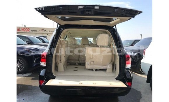 Buy Import Toyota Land Cruiser Black Car in Import - Dubai in Andijon Buy Import Toyota Land Cruiser Black Car in Import - Dubai in Andijon