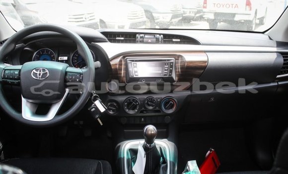 Buy Import Toyota Hilux White Car in Import - Dubai in Andijon Buy Import Toyota Hilux White Car in Import - Dubai in Andijon