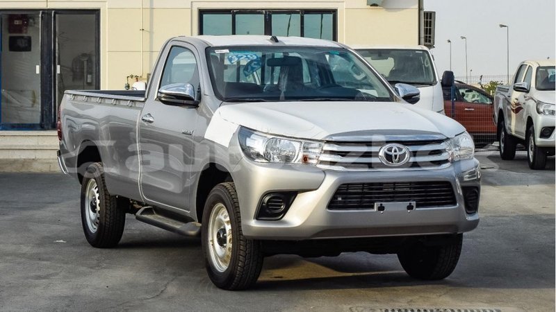 Big with watermark toyota hilux andijon import dubai 2813