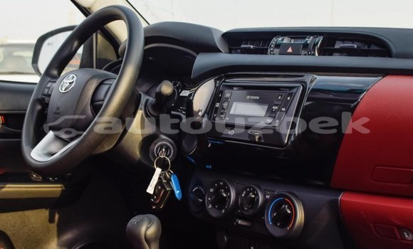 Buy Import Toyota Hilux Other Car in Import - Dubai in Andijon Buy Import Toyota Hilux Other Car in Import - Dubai in Andijon