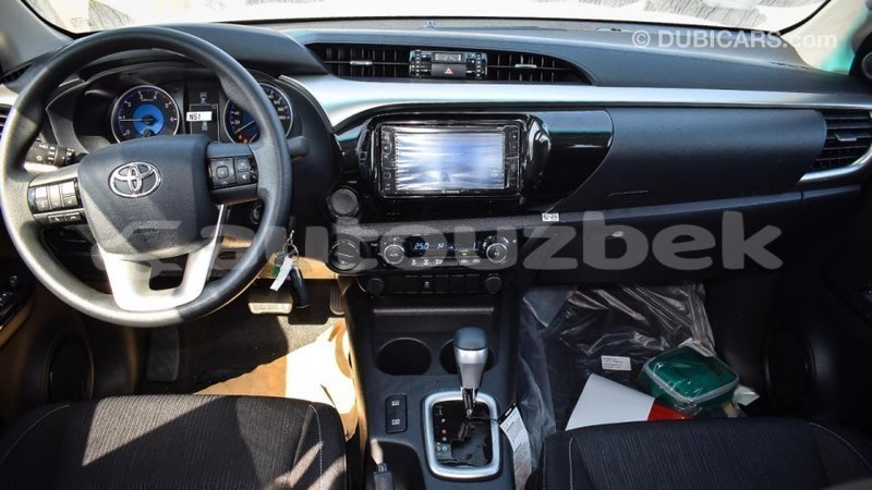 Big with watermark toyota hilux andijon import dubai 2815