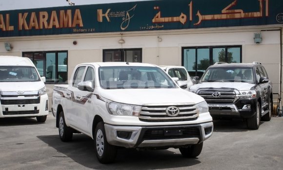 Buy Import Toyota Hilux White Car in Import - Dubai in Andijon Buy Import Toyota Hilux White Car in Import - Dubai in Andijon