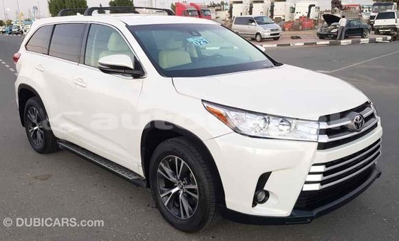 Buy Import Toyota Highlander White Car in Import - Dubai in Andijon Buy Import Toyota Highlander White Car in Import - Dubai in Andijon