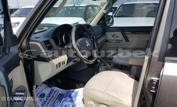 Buy Import Mitsubishi Pajero Brown Car in Import - Dubai in Andijon Buy Import Mitsubishi Pajero Brown Car in Import - Dubai in Andijon