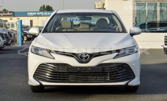 Buy Import Toyota Camry White Car in Import - Dubai in Andijon Buy Import Toyota Camry White Car in Import - Dubai in Andijon