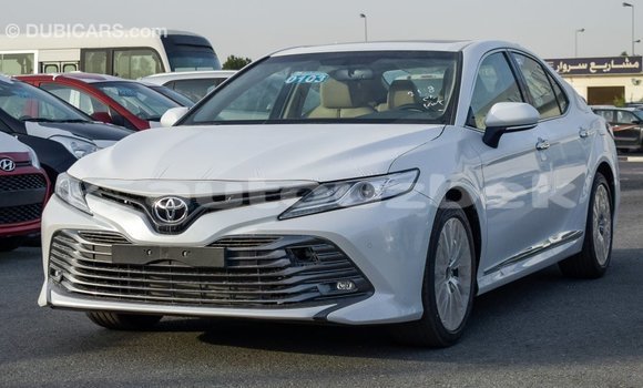Buy Import Toyota Camry White Car in Import - Dubai in Andijon Buy Import Toyota Camry White Car in Import - Dubai in Andijon
