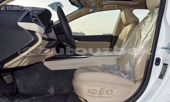 Buy Import Toyota Camry White Car in Import - Dubai in Andijon Buy Import Toyota Camry White Car in Import - Dubai in Andijon