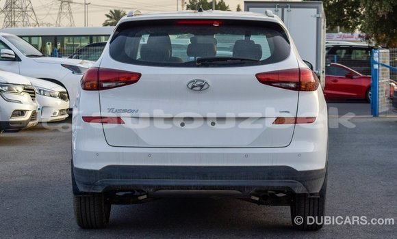 Buy Import Hyundai Tucson White Car in Import - Dubai in Andijon Buy Import Hyundai Tucson White Car in Import - Dubai in Andijon