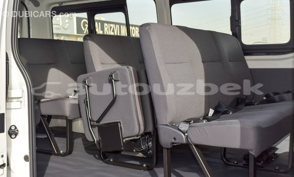 Buy Import Toyota Hiace White Car in Import - Dubai in Andijon Buy Import Toyota Hiace White Car in Import - Dubai in Andijon