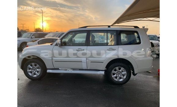 Buy Import Mitsubishi Pajero Black Car in Import - Dubai in Andijon Buy Import Mitsubishi Pajero Black Car in Import - Dubai in Andijon