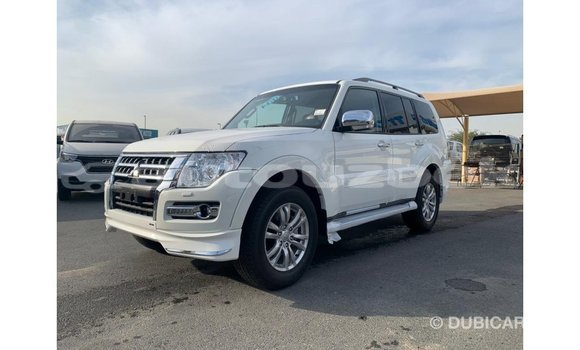 Buy Import Mitsubishi Pajero White Car in Import - Dubai in Andijon Buy Import Mitsubishi Pajero White Car in Import - Dubai in Andijon