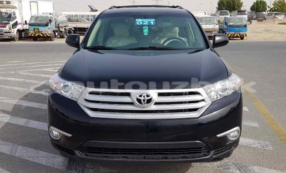 Buy Import Toyota Highlander Black Car in Import - Dubai in Andijon Buy Import Toyota Highlander Black Car in Import - Dubai in Andijon