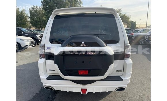 Buy Import Mitsubishi Pajero White Car in Import - Dubai in Andijon Buy Import Mitsubishi Pajero White Car in Import - Dubai in Andijon