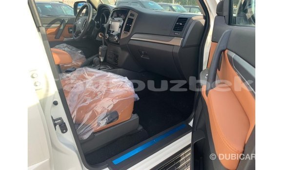 Buy Import Mitsubishi Pajero White Car in Import - Dubai in Andijon Buy Import Mitsubishi Pajero White Car in Import - Dubai in Andijon