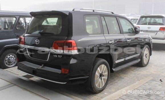 Buy Import Toyota Land Cruiser Black Car in Import - Dubai in Andijon Buy Import Toyota Land Cruiser Black Car in Import - Dubai in Andijon
