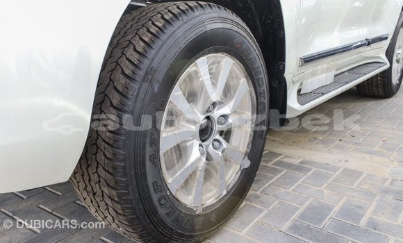 Buy Import Toyota Land Cruiser White Car in Import - Dubai in Andijon Buy Import Toyota Land Cruiser White Car in Import - Dubai in Andijon