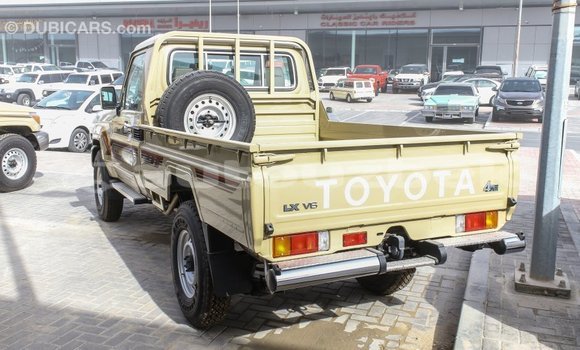 Buy Import Toyota Land Cruiser Beige Car in Import - Dubai in Andijon Buy Import Toyota Land Cruiser Beige Car in Import - Dubai in Andijon