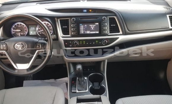 Buy Import Toyota Highlander Other Car in Import - Dubai in Andijon Buy Import Toyota Highlander Other Car in Import - Dubai in Andijon