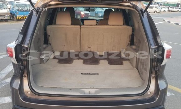 Buy Import Toyota Highlander Other Car in Import - Dubai in Andijon Buy Import Toyota Highlander Other Car in Import - Dubai in Andijon