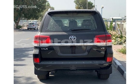 Buy Import Toyota Land Cruiser Black Car in Import - Dubai in Andijon Buy Import Toyota Land Cruiser Black Car in Import - Dubai in Andijon