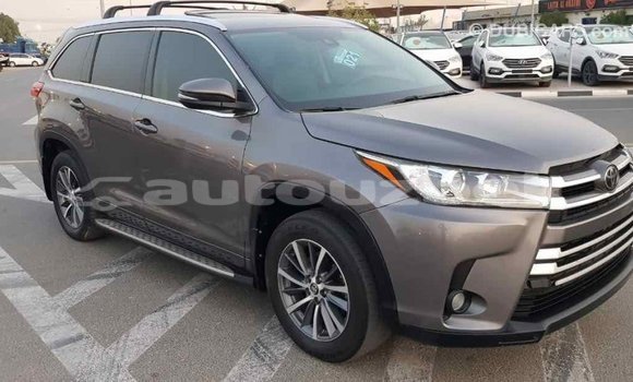 Buy Import Toyota Highlander Other Car in Import - Dubai in Andijon Buy Import Toyota Highlander Other Car in Import - Dubai in Andijon