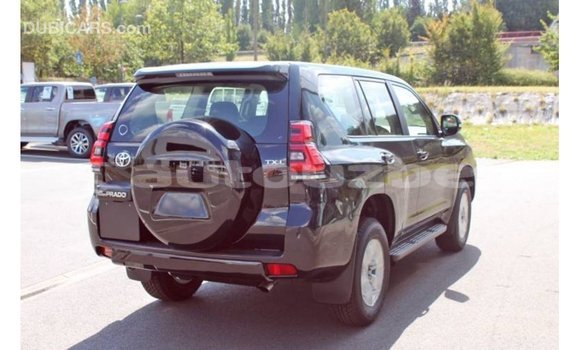 Buy Import Toyota Hilux Black Car in Import - Dubai in Andijon Buy Import Toyota Hilux Black Car in Import - Dubai in Andijon