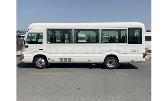 Buy Import Toyota Coaster White Car in Import - Dubai in Andijon Buy Import Toyota Coaster White Car in Import - Dubai in Andijon