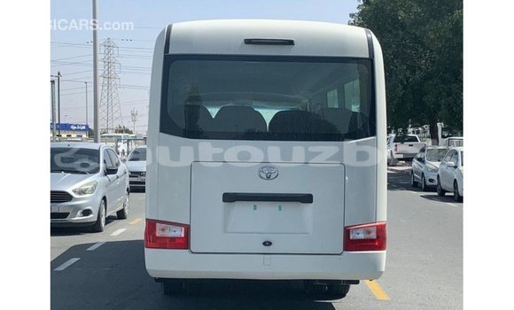 Buy Import Toyota Coaster White Car in Import - Dubai in Andijon Buy Import Toyota Coaster White Car in Import - Dubai in Andijon