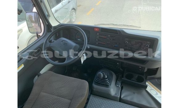 Buy Import Toyota Coaster White Car in Import - Dubai in Andijon Buy Import Toyota Coaster White Car in Import - Dubai in Andijon