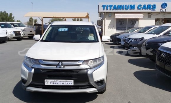 Buy Import Mitsubishi Outlander White Car in Import - Dubai in Andijon Buy Import Mitsubishi Outlander White Car in Import - Dubai in Andijon