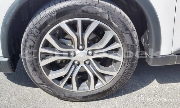 Buy Import Mitsubishi Outlander White Car in Import - Dubai in Andijon Buy Import Mitsubishi Outlander White Car in Import - Dubai in Andijon