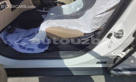 Buy Import Mitsubishi Outlander White Car in Import - Dubai in Andijon Buy Import Mitsubishi Outlander White Car in Import - Dubai in Andijon