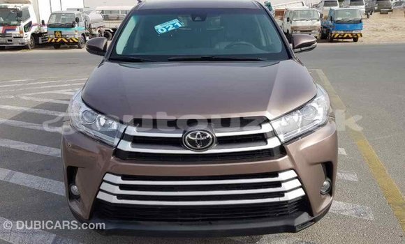 Buy Import Toyota Highlander Brown Car in Import - Dubai in Andijon Buy Import Toyota Highlander Brown Car in Import - Dubai in Andijon