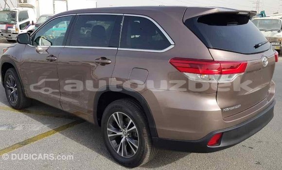 Buy Import Toyota Highlander Brown Car in Import - Dubai in Andijon Buy Import Toyota Highlander Brown Car in Import - Dubai in Andijon