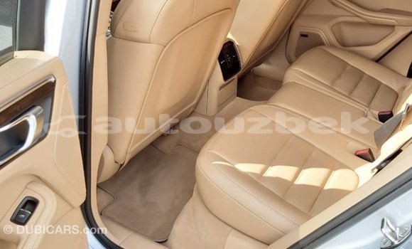 Buy Import Porsche Macan Other Car in Import - Dubai in Andijon Buy Import Porsche Macan Other Car in Import - Dubai in Andijon