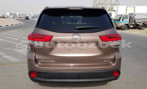 Buy Import Toyota Highlander Brown Car in Import - Dubai in Andijon Buy Import Toyota Highlander Brown Car in Import - Dubai in Andijon