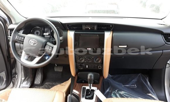Buy Import Toyota Fortuner Black Car in Import - Dubai in Andijon Buy Import Toyota Fortuner Black Car in Import - Dubai in Andijon