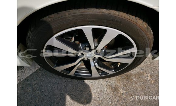 Buy Import Nissan Maxima White Car in Import - Dubai in Andijon Buy Import Nissan Maxima White Car in Import - Dubai in Andijon