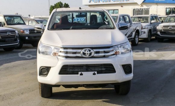 Buy Import Toyota Hilux White Car in Import - Dubai in Andijon Buy Import Toyota Hilux White Car in Import - Dubai in Andijon